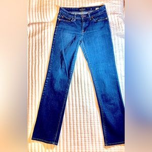 Luck Brand Sweet Straight Mis Rise Jeans